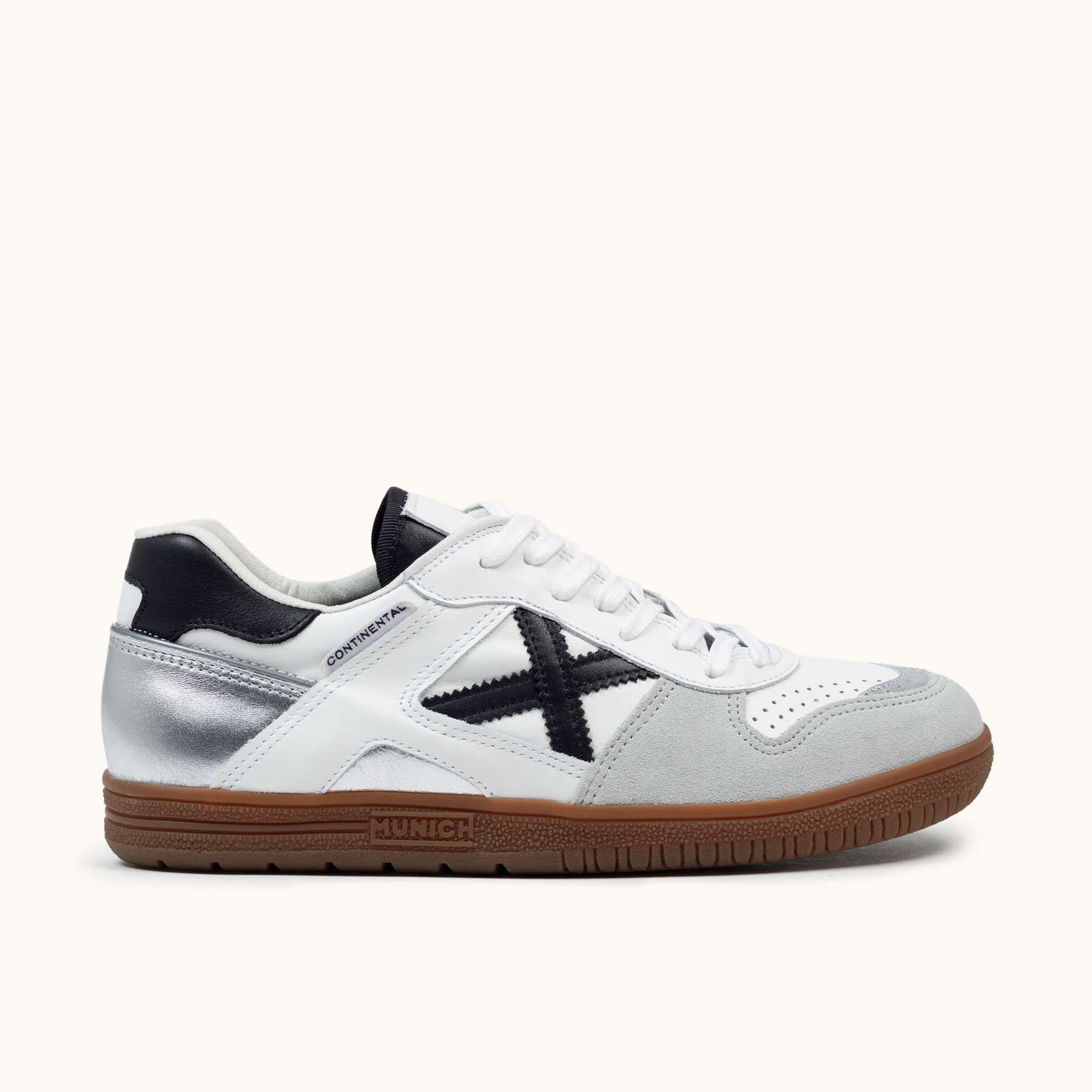 Classic design and premium materials White, Grey and Silver