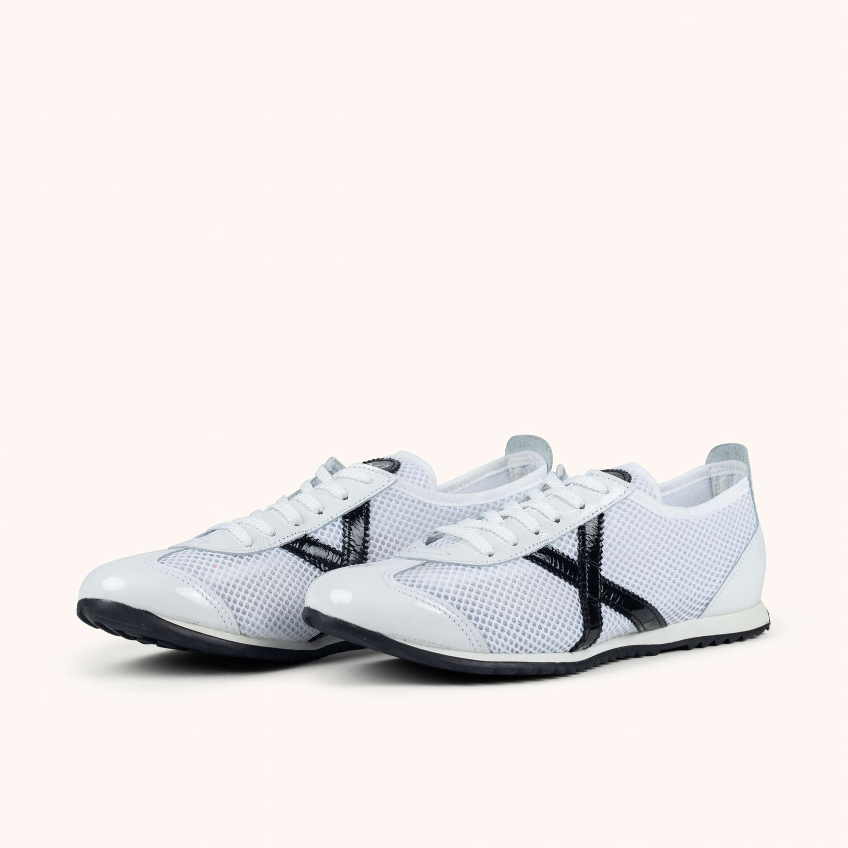 Sneakers Retro de Rejilla y Serraje Blanco | MUNICH OSAKA 583