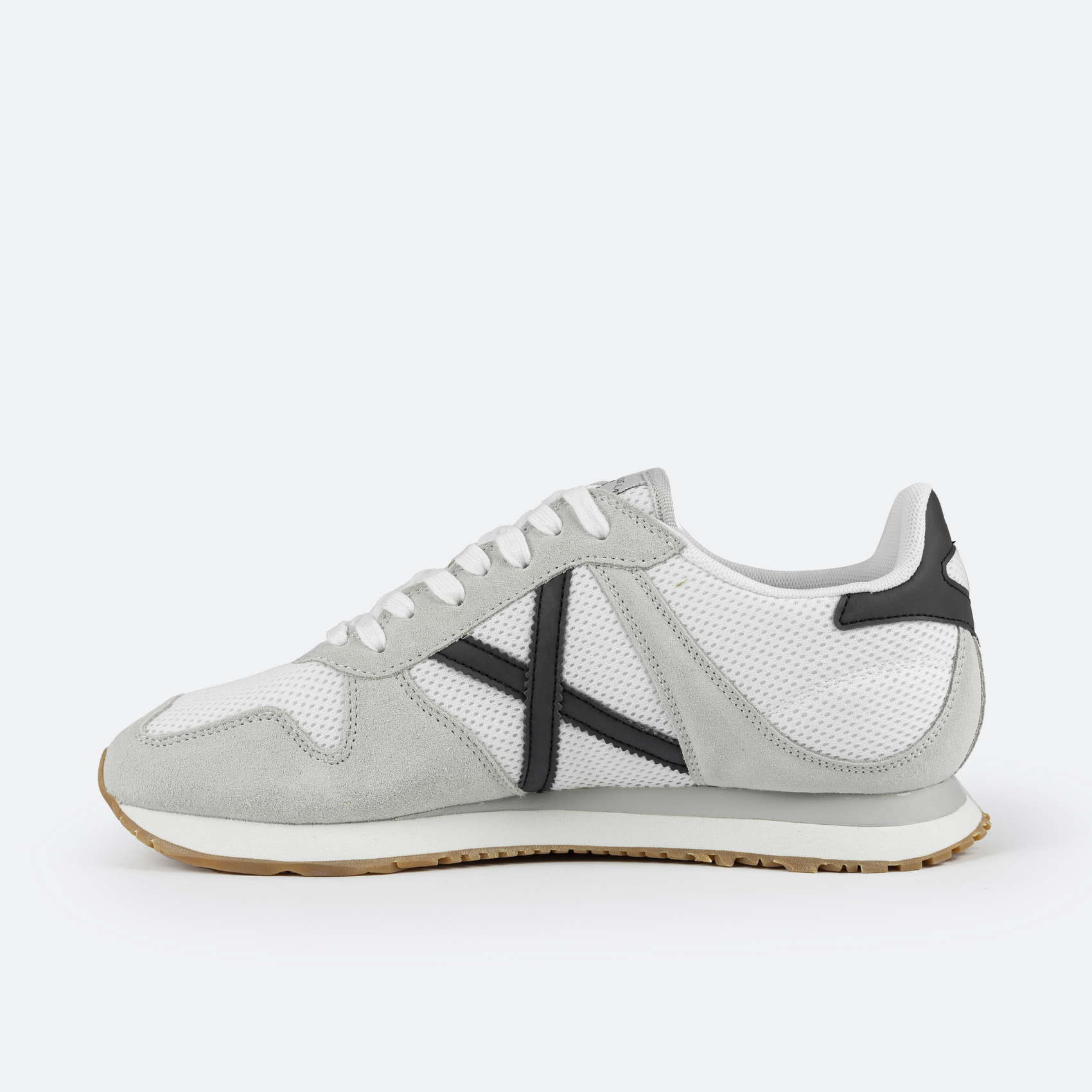 Munich Massana Classic 581 Trainers EU 46