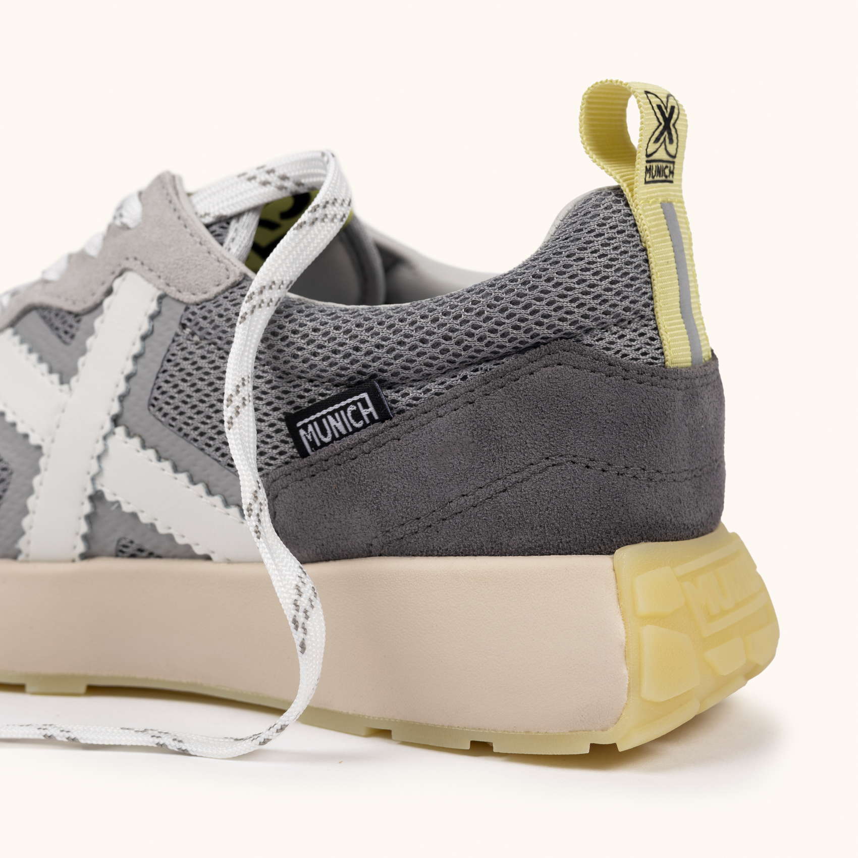 Sneakers Estilo Deportivo Amarillo y Gris | MUNICH XEMINE WMN 103