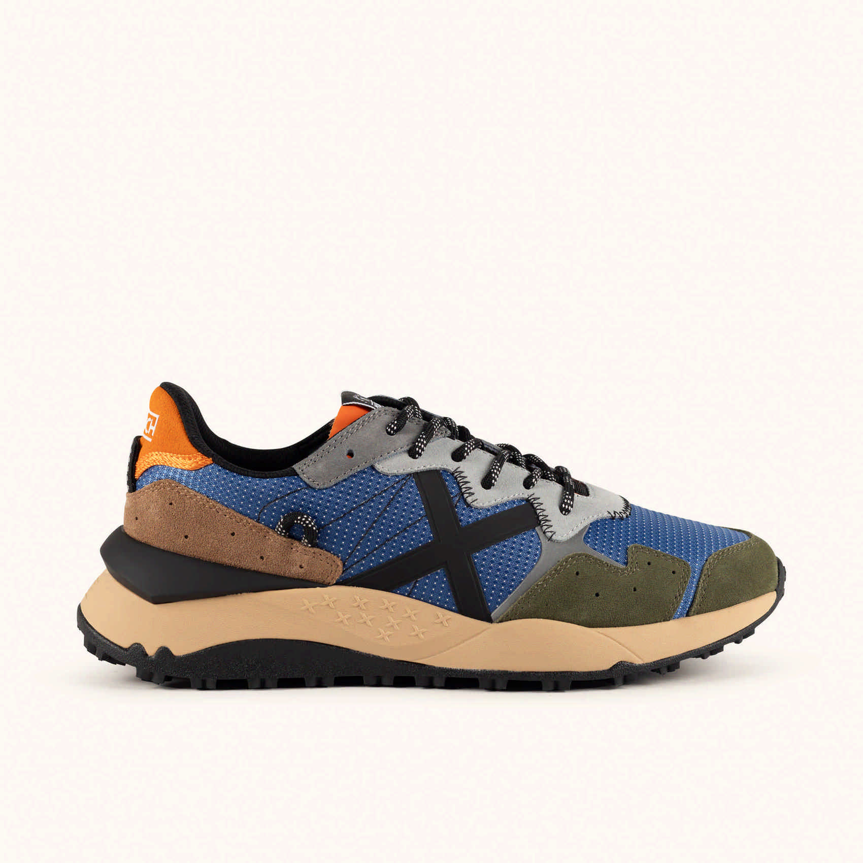 Modern Design Chunky Sneakers | MUNICH SHIBUYA 48