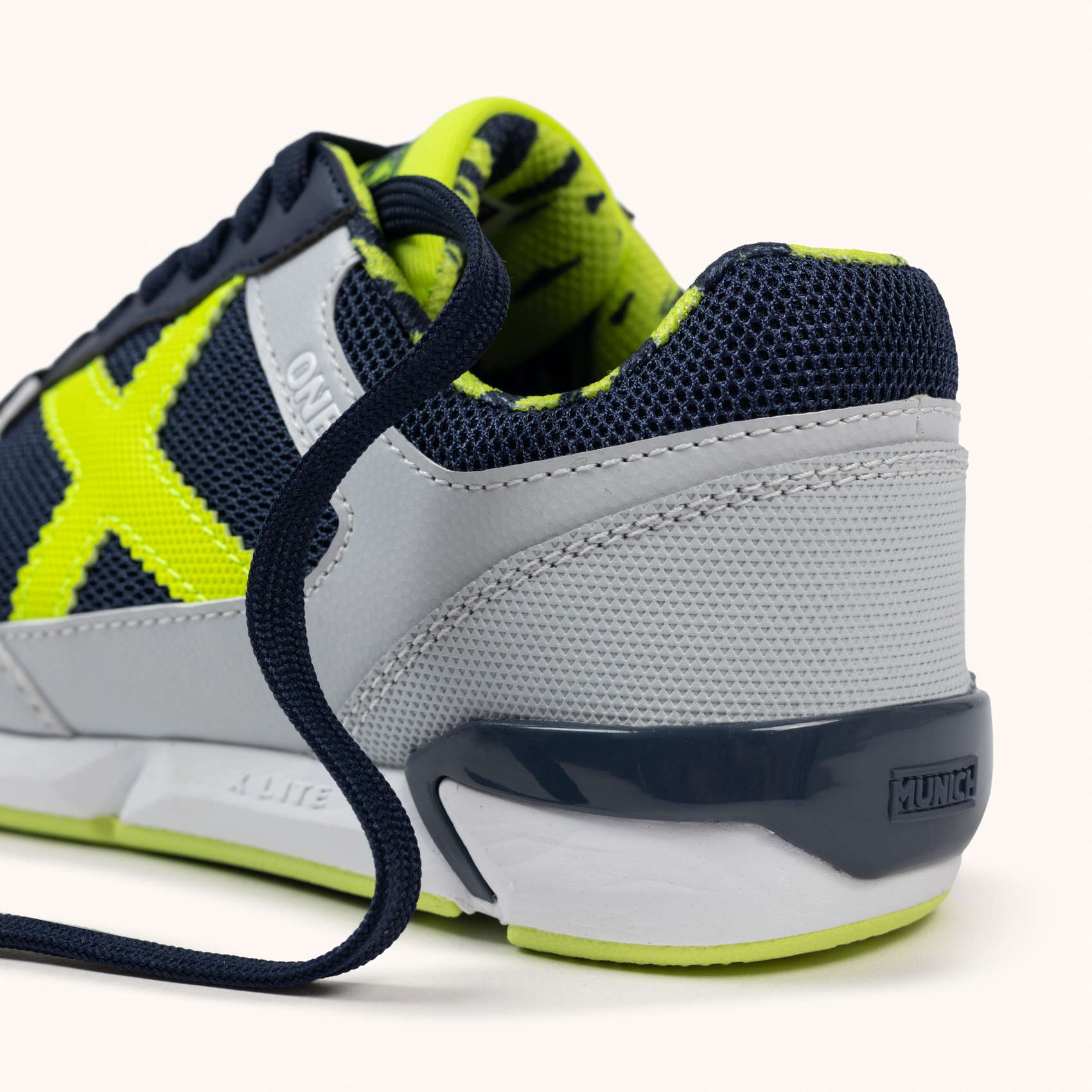 Munich One Kid – Scarpe Ginnastica Unisex Per Bambini E Ragazzi, Basse E Comode