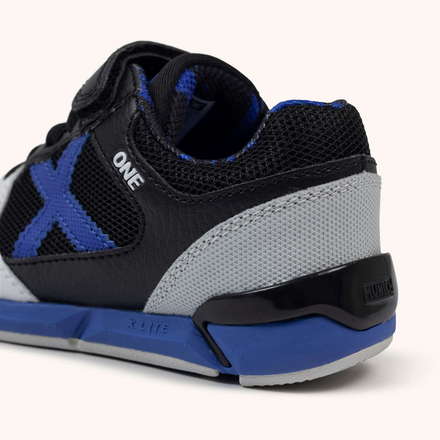 Zapatillas Futbol Sala Munich One Kid Indoor, Zapatillas Deportivas Unisex Niños, Verde 50, 33 EU Zapatillas Futbol Sala Niño