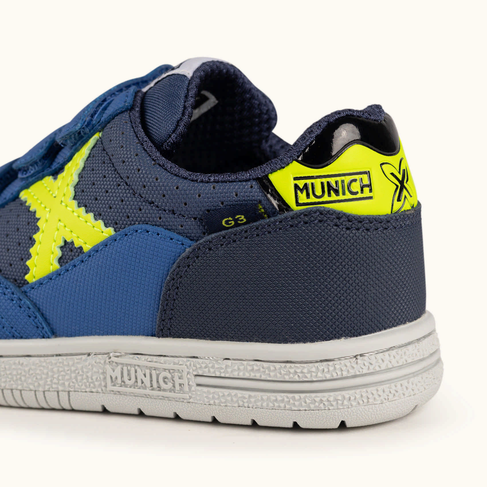 Children's Blue and Yellow Indoor Football Shoes | MUNICH G-3 KID