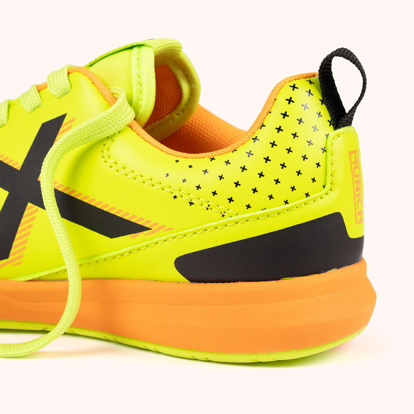 Kids' Indoor Football Sneakers Neon Yellow | MUNICH RONDITO KID 15