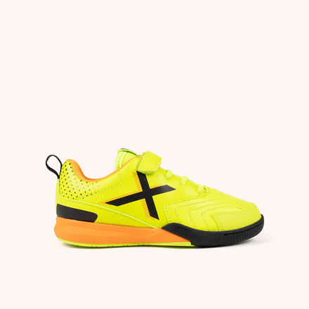 Professional indoor football shoes neon yellow | MUNICH RONDITO 15