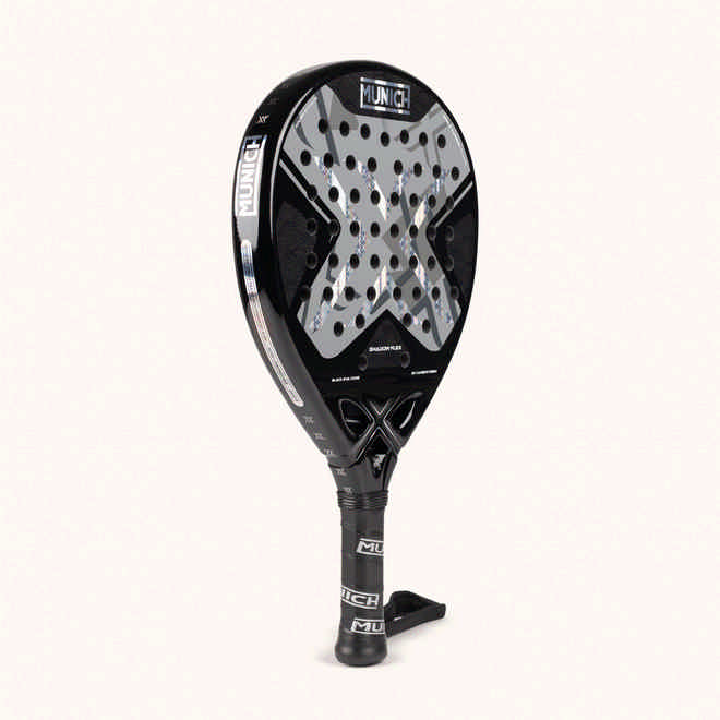 La nuova collezione 2024 di racchette da padel Babolat firmate da Juan