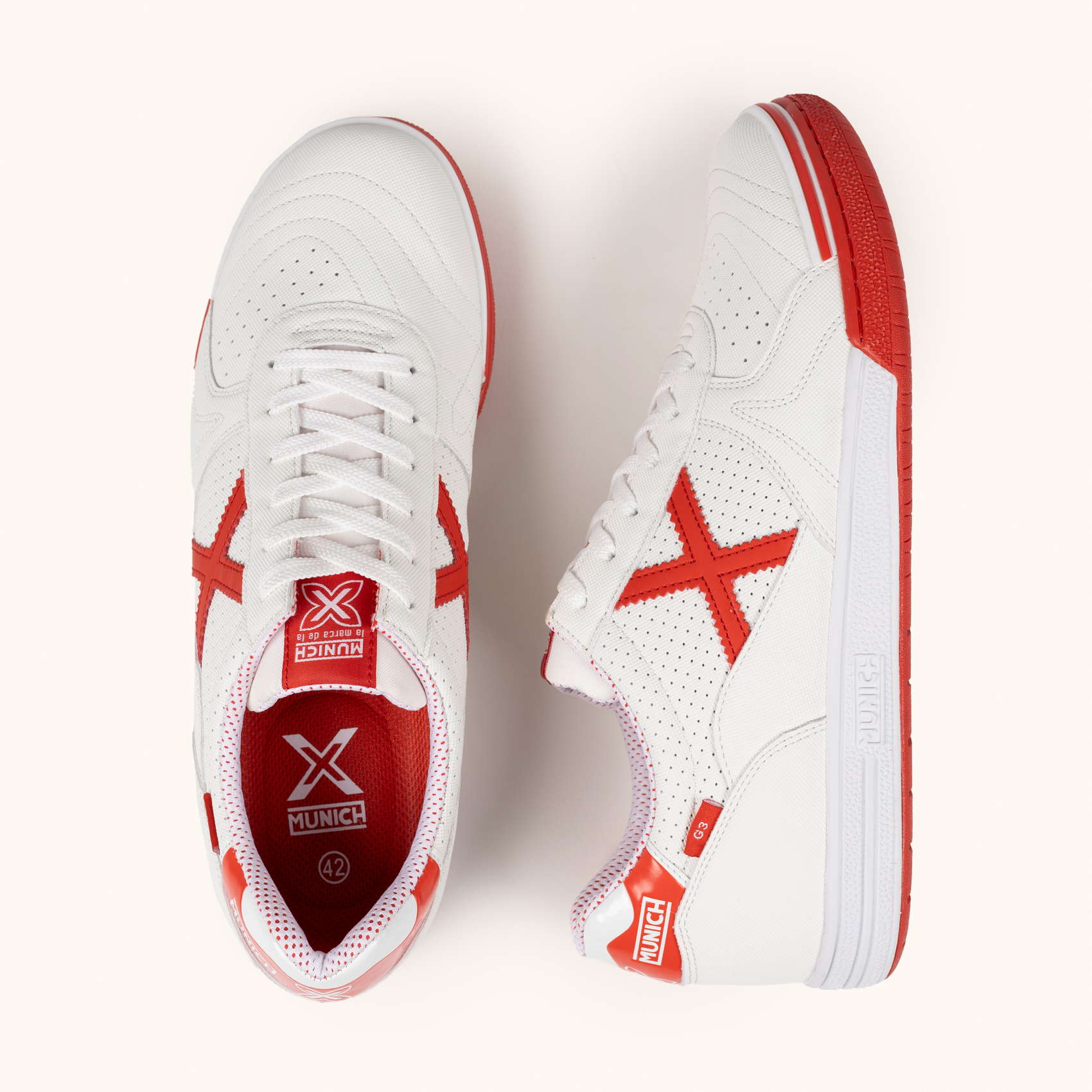 White and Red G-3 Indoor Football Sneakers | MUNICH G-3 455