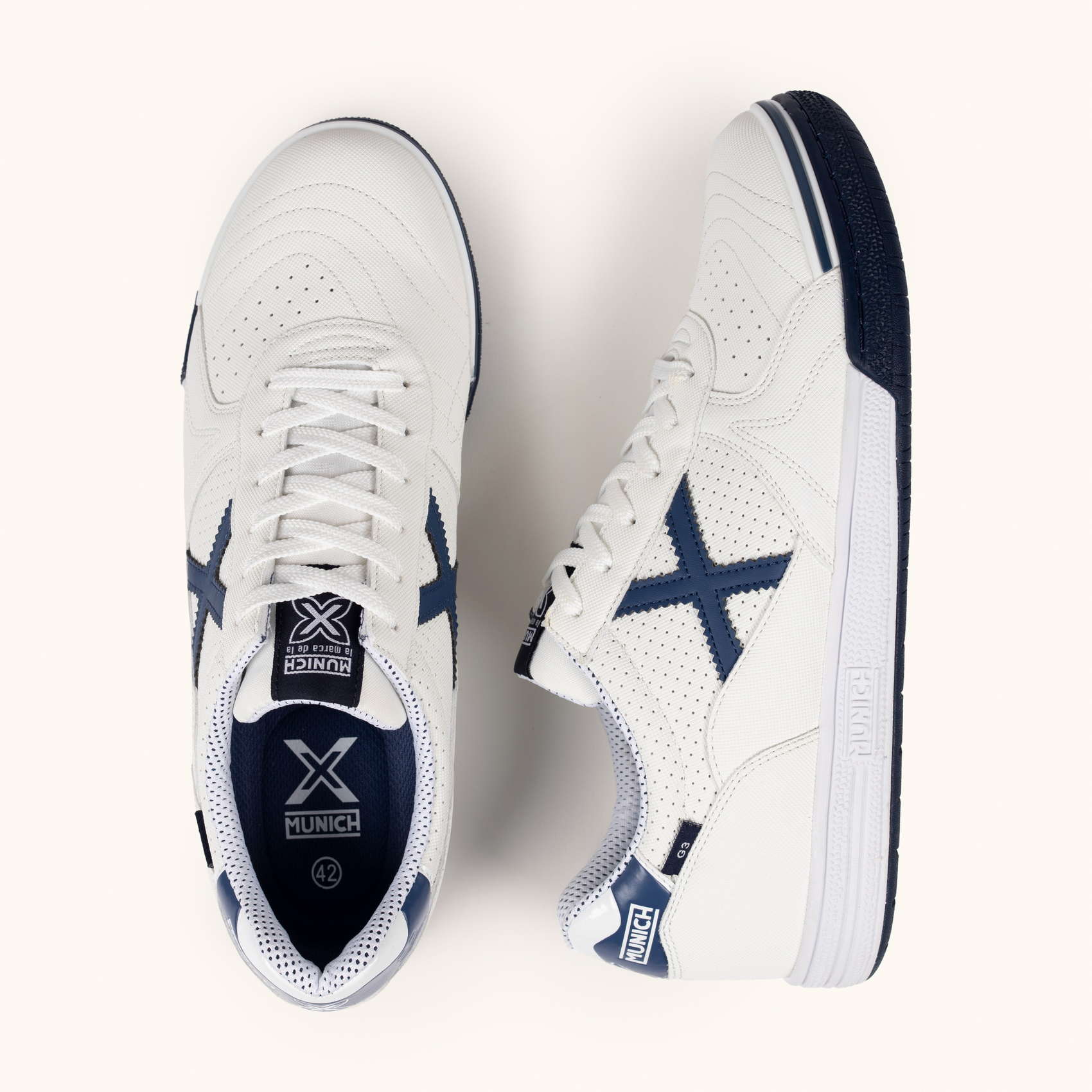 White and Navy G-3 Indoor Football Sneakers | MUNICH G-3 456