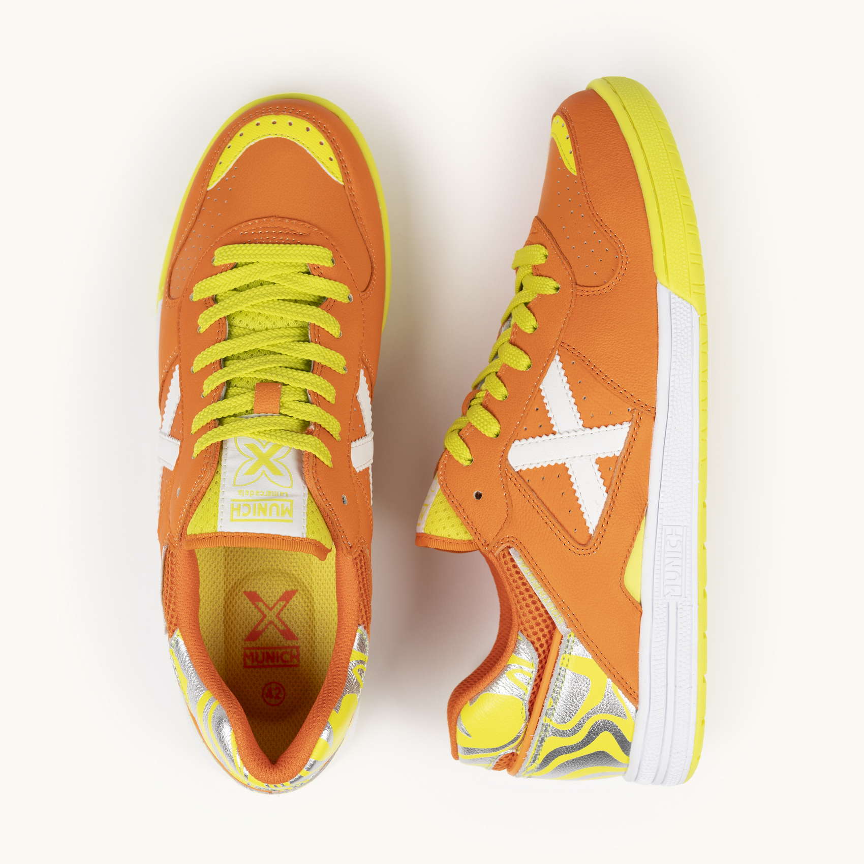 Professional White and Yellow Futsal Sneakers | MUNICH CONTINENTAL