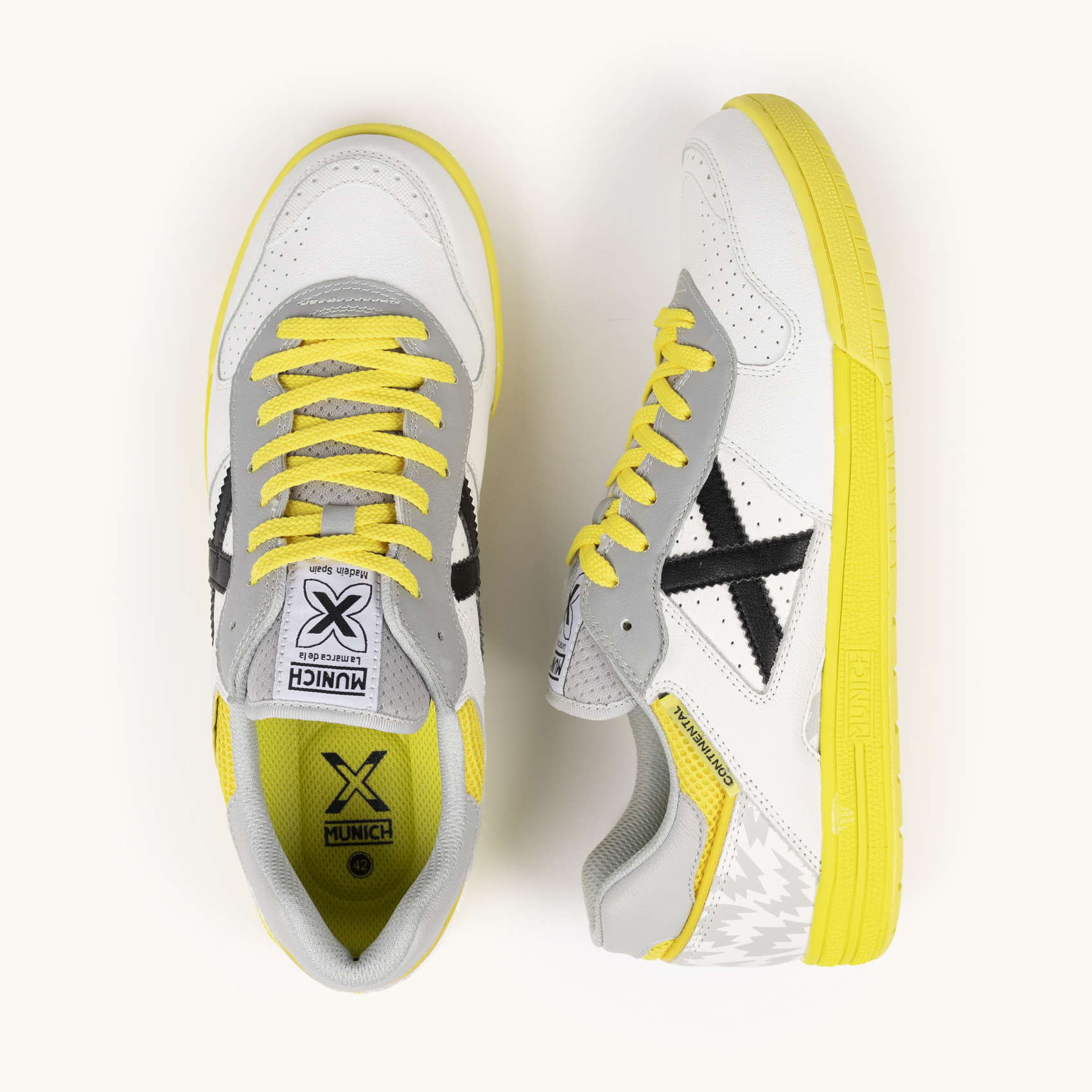 Professional White and Yellow Futsal Sneakers | MUNICH CONTINENTAL