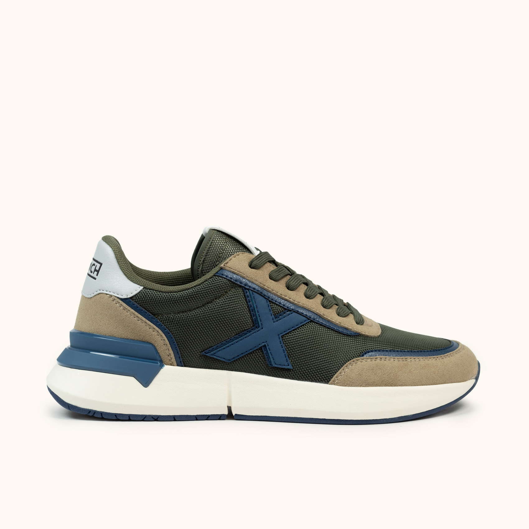 Munich Versus 105, Scarpe da Ginnastica Unisex-Adulto