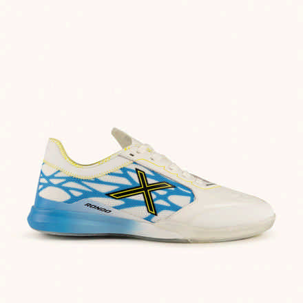 Professional futsal shoes for court play | MUNICH RONDO
