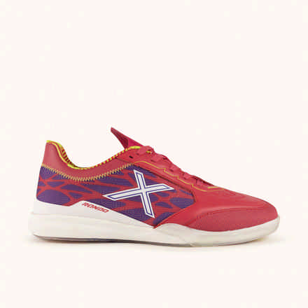 Professional futsal shoes for court play | MUNICH RONDO