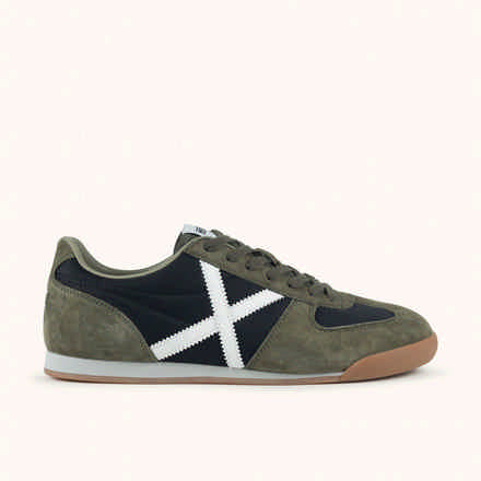 Navy Blue Casual Sneakers with Tricolor Sole | MUNICH STEREO 02